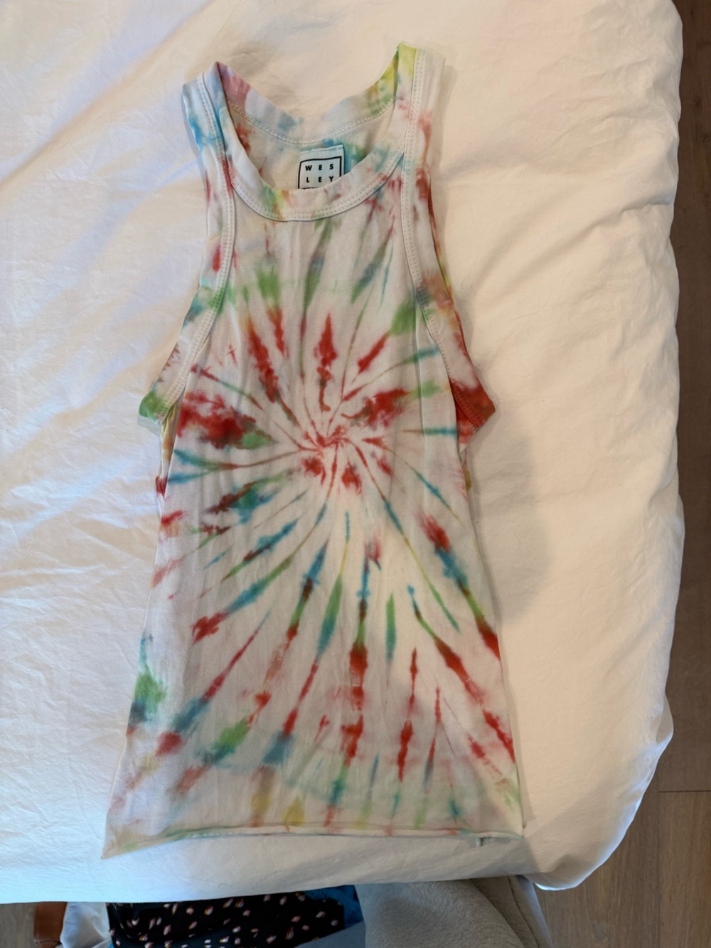 Wesley tie dye tank size small
